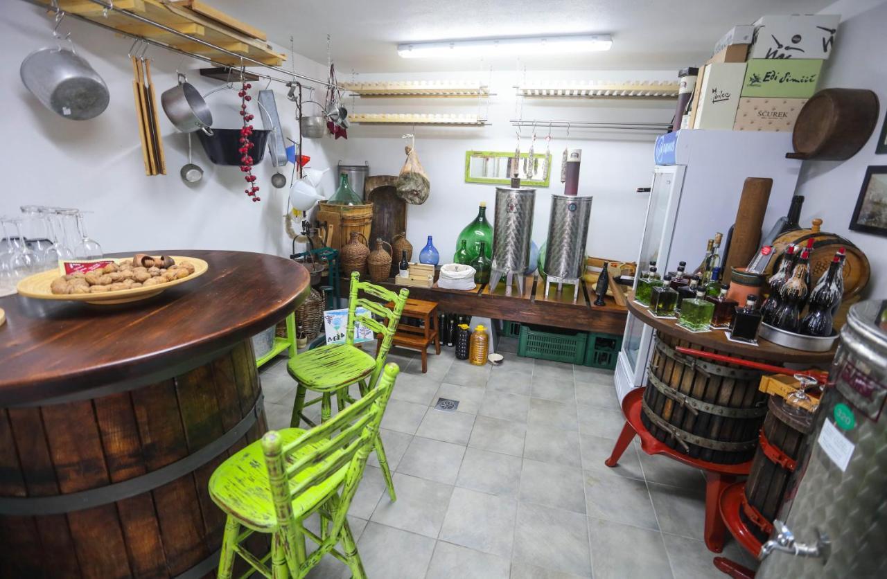 Hotel Healthy House Glamping Koper Exteriér fotografie
