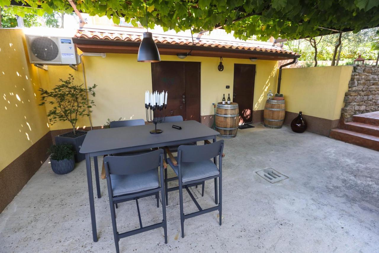 Hotel Healthy House Glamping Koper Exteriér fotografie